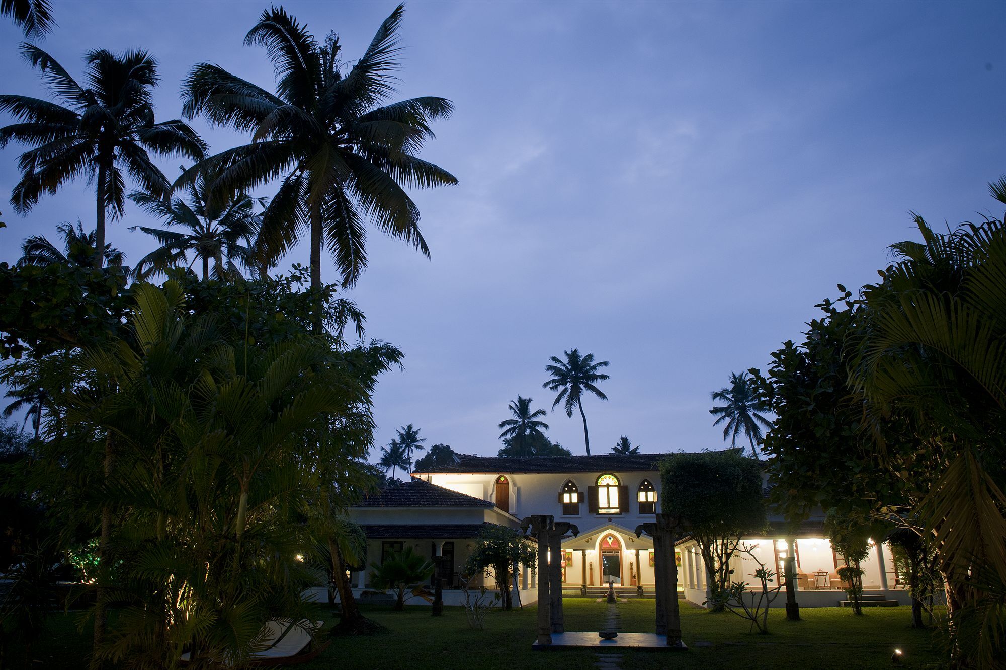 Purity At Lake Vembanad Mararikulam Exterior photo